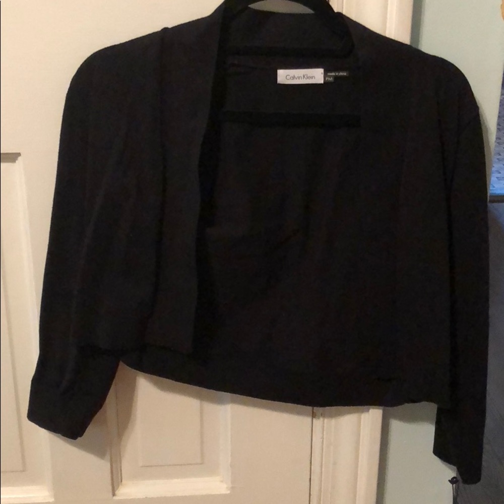 Black cropped cartigan